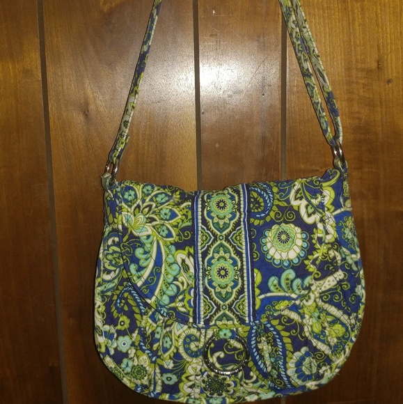 Vera Bradley Handbags - Vera Bradley purse. *final price drop*